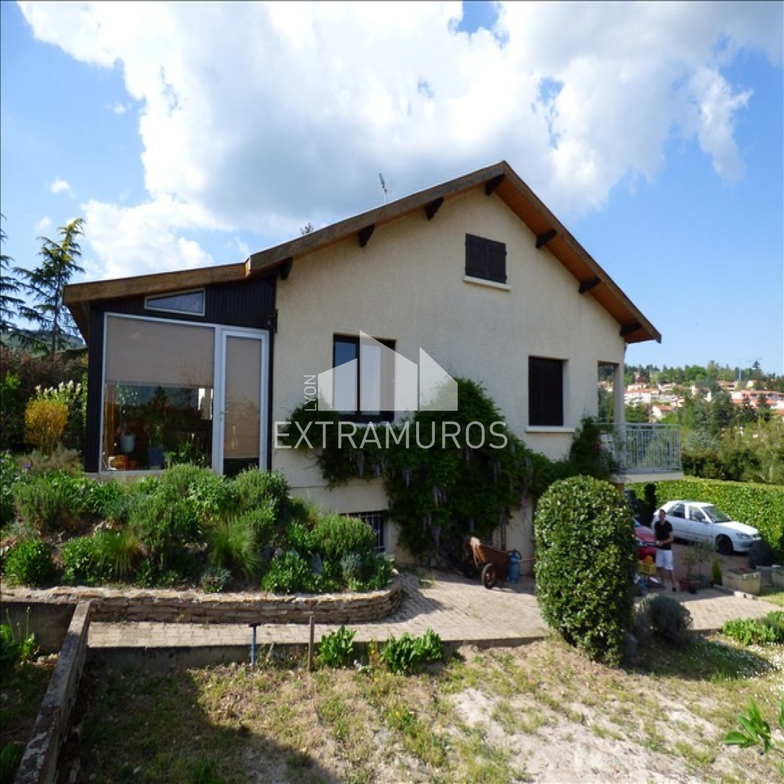 vente VAUGNERAY Lyon Extramuros